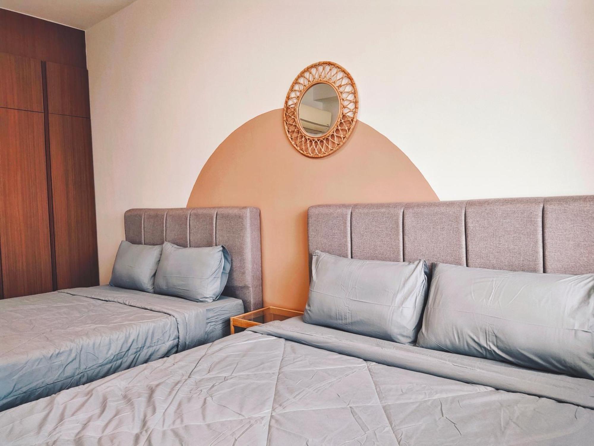 The Landmark By Katana 3Br To 4Br Luxury Seaview Landmark Homestay At Gurney 15-16Pax 无敌海景套房 Tanjung Tokong Екстериор снимка