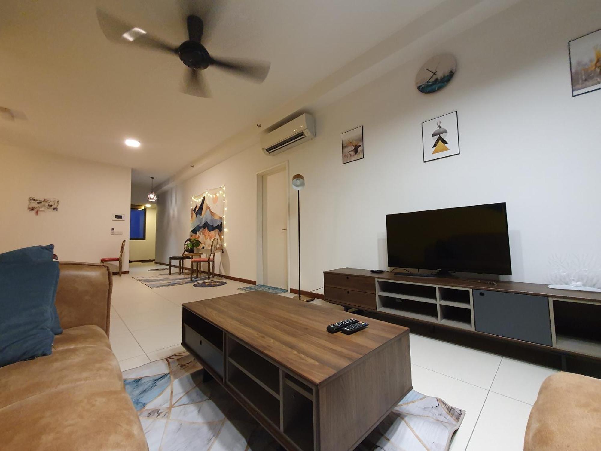 The Landmark By Katana 3Br To 4Br Luxury Seaview Landmark Homestay At Gurney 15-16Pax 无敌海景套房 Tanjung Tokong Екстериор снимка