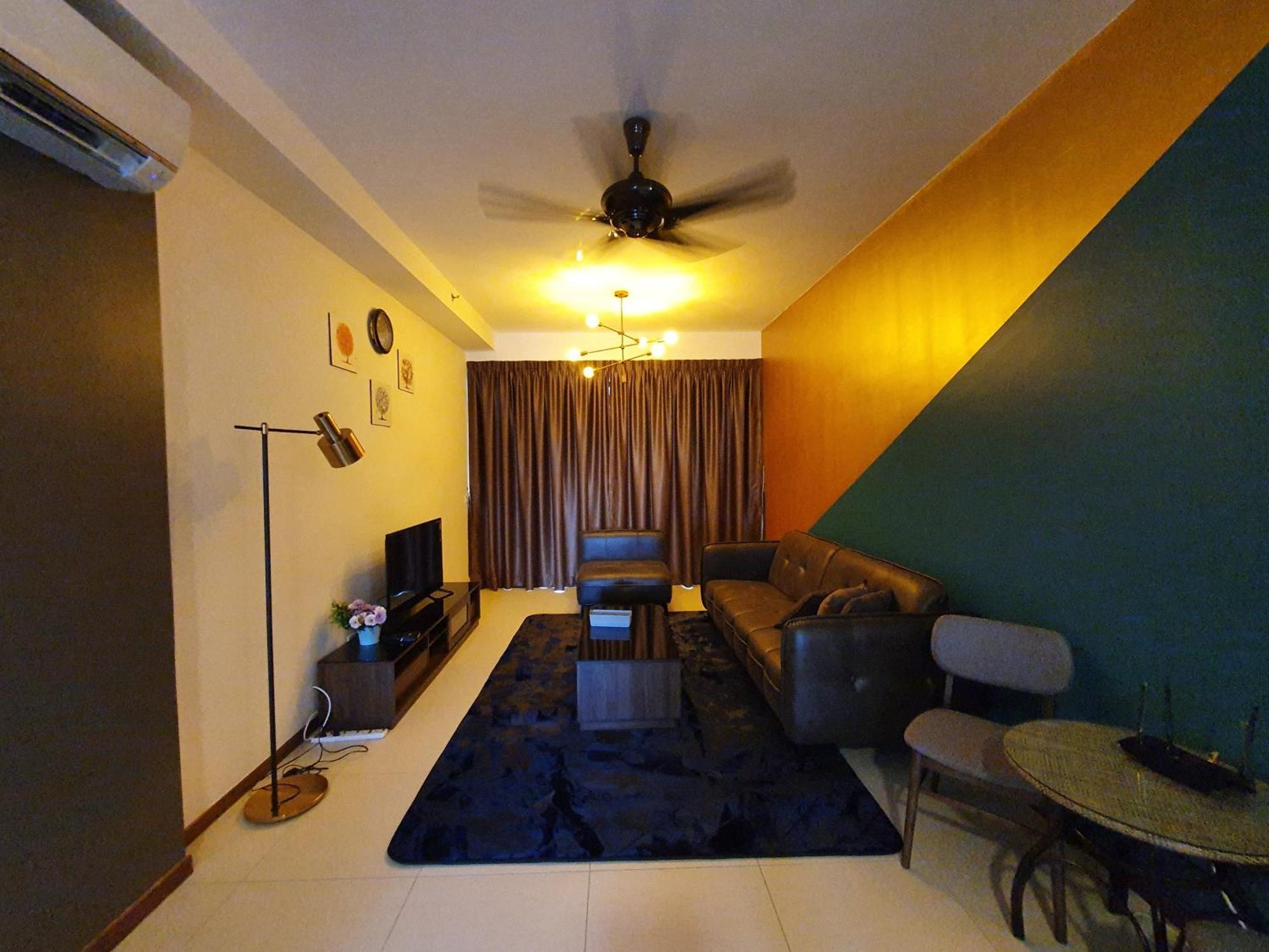 The Landmark By Katana 3Br To 4Br Luxury Seaview Landmark Homestay At Gurney 15-16Pax 无敌海景套房 Tanjung Tokong Екстериор снимка