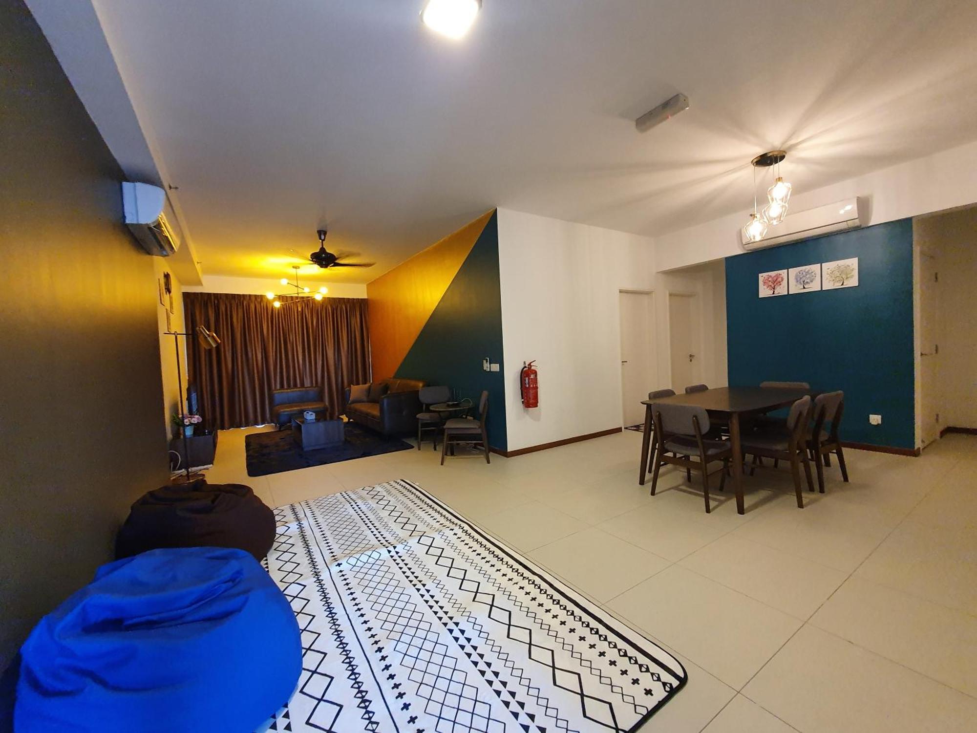 The Landmark By Katana 3Br To 4Br Luxury Seaview Landmark Homestay At Gurney 15-16Pax 无敌海景套房 Tanjung Tokong Екстериор снимка