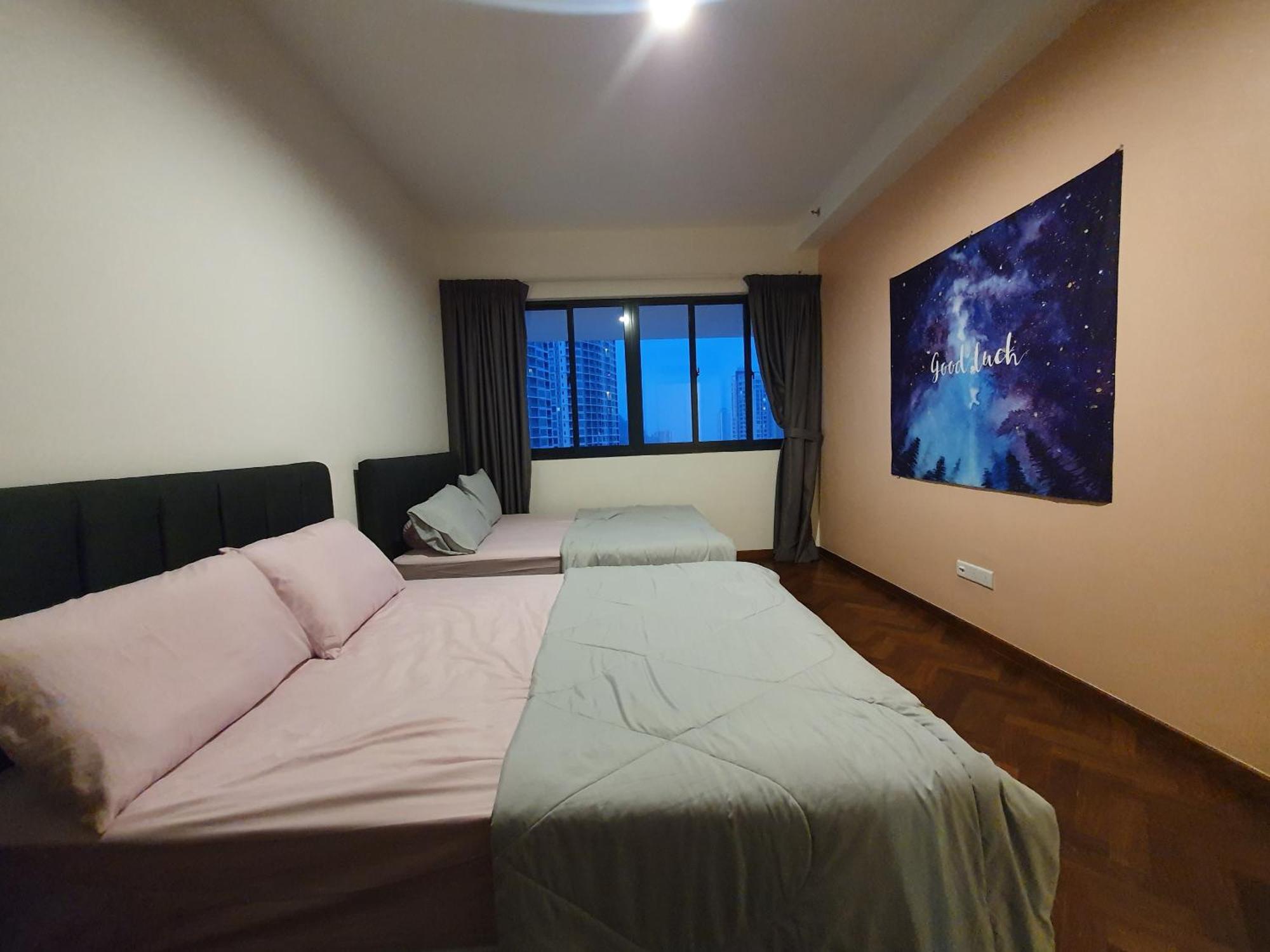 The Landmark By Katana 3Br To 4Br Luxury Seaview Landmark Homestay At Gurney 15-16Pax 无敌海景套房 Tanjung Tokong Екстериор снимка