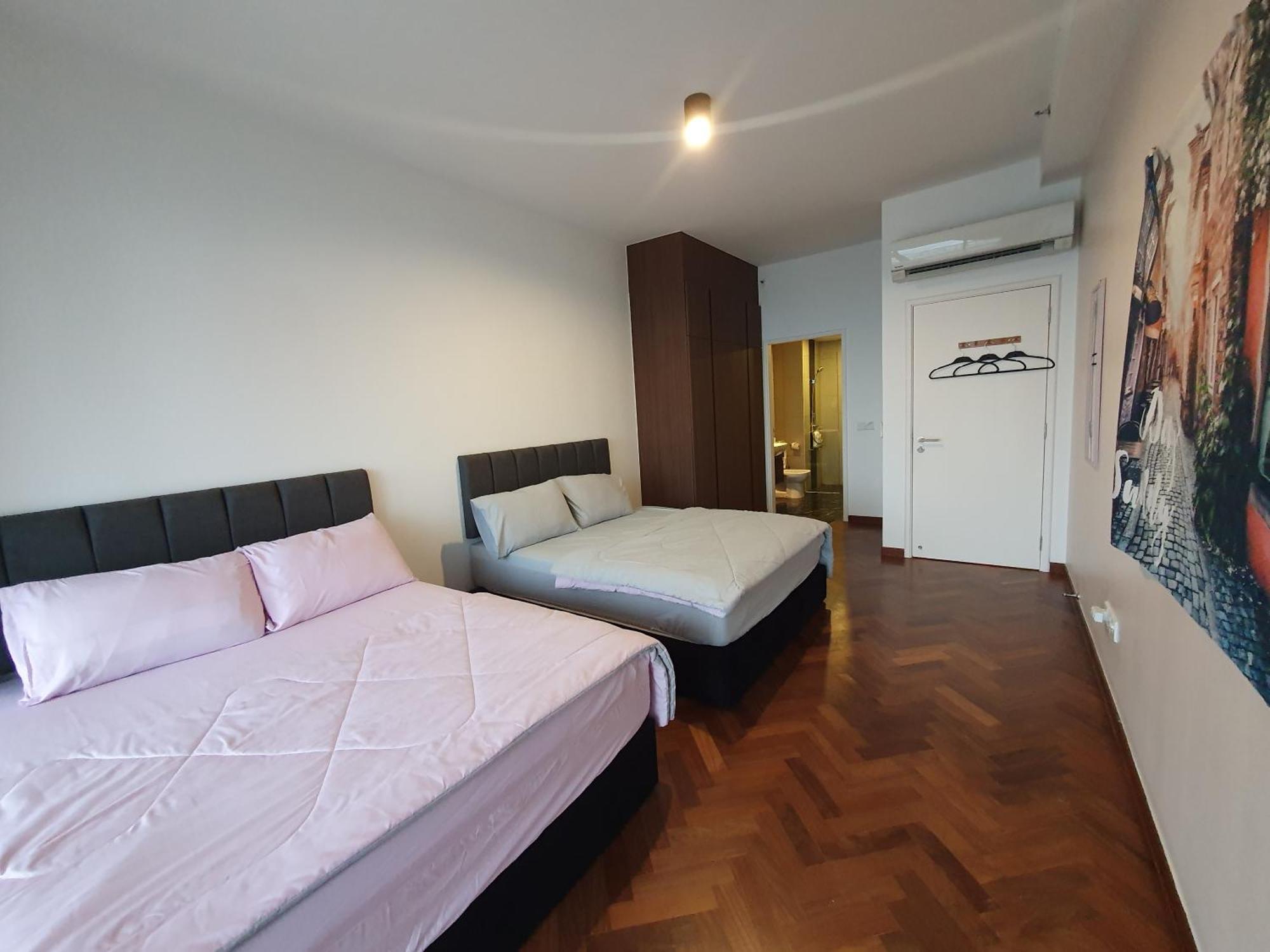 The Landmark By Katana 3Br To 4Br Luxury Seaview Landmark Homestay At Gurney 15-16Pax 无敌海景套房 Tanjung Tokong Екстериор снимка