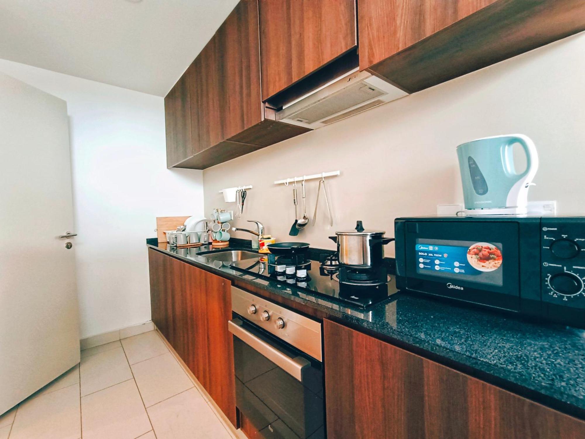The Landmark By Katana 3Br To 4Br Luxury Seaview Landmark Homestay At Gurney 15-16Pax 无敌海景套房 Tanjung Tokong Екстериор снимка